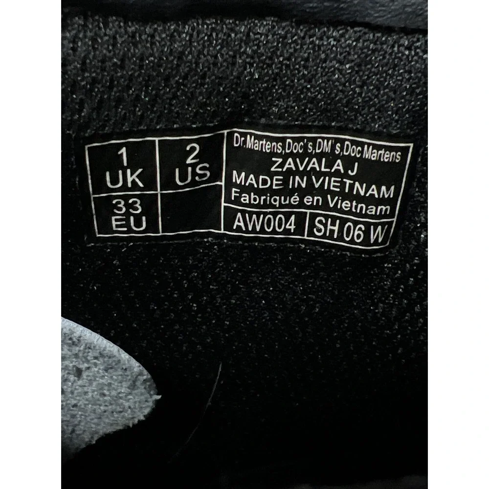Dr Doc Martens White Air Wair Boots AW004 Kids Youth Size 2 Punk Goth ZAVALA‎ J